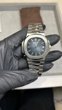 パテックフィリップ ノーチラス 5711/1A-010 買取実績