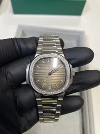 パテックフィリップ ノーチラス 7118/1200A-011 買取実績